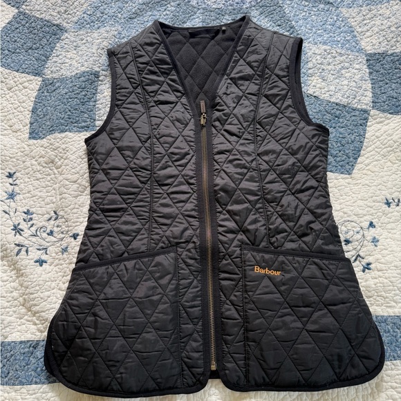 Barbour Womens Vest 4 Black Full Zip Quilted Fleece Betty - Picture 1 of 10